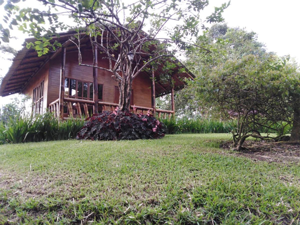Estancia La Colina Santo Domingo de los Colorados Eksteriør billede